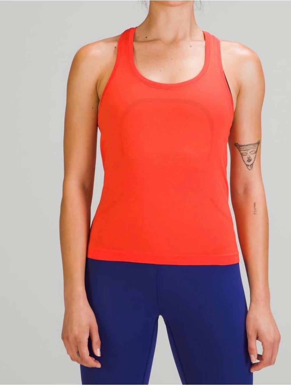 Lululemon Swiftly Tech Racerback Tank Top 2.0 *Race Length size 6